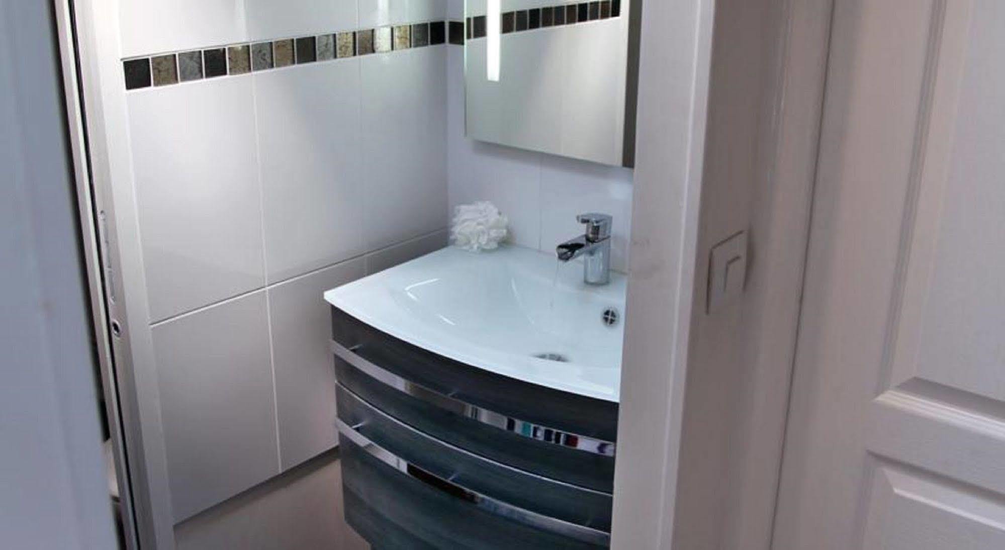 Hotel Briand Devient Hotel Ipl Levallois-Perret Zewnętrze zdjęcie