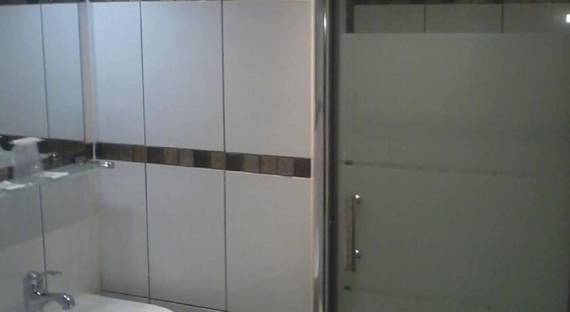 Hotel Briand Devient Hotel Ipl Levallois-Perret Zewnętrze zdjęcie